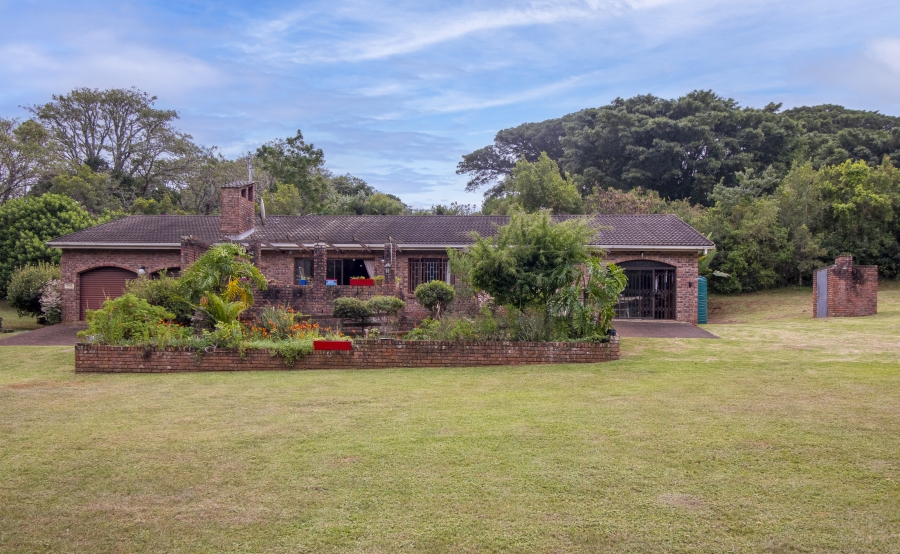 4 Bedroom Property for Sale in Bathurst Eastern Cape